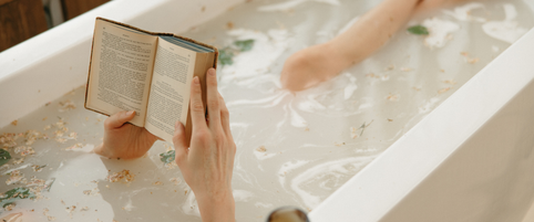 A Complete Guide to Selling Your Own Bath Salts
